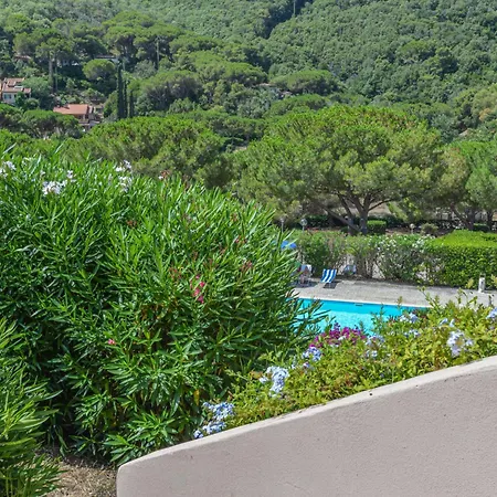아파트 Cala Rossa-1 By Interhome